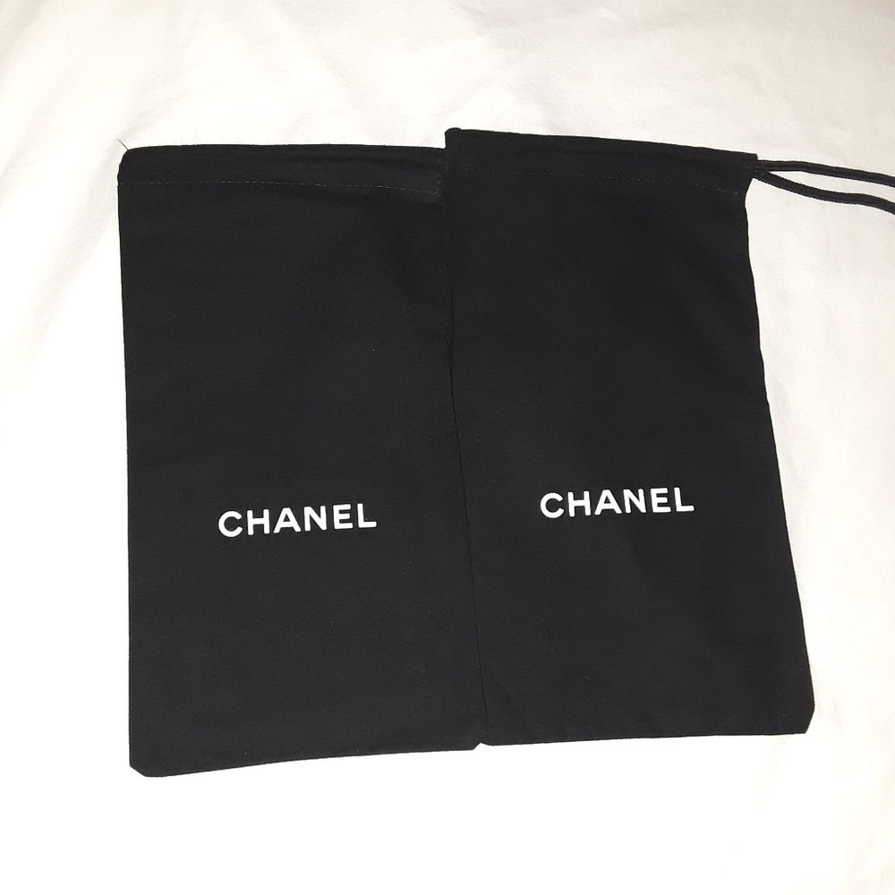 CHANEL Authentic two drawstring dust bags